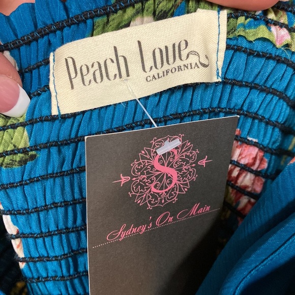 Peach Love California floral dress. - Picture 4 of 4
